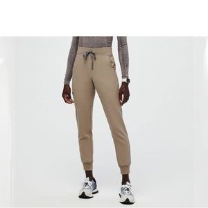 Figs Zamora jogger scrub bottoms in Sandstorm
